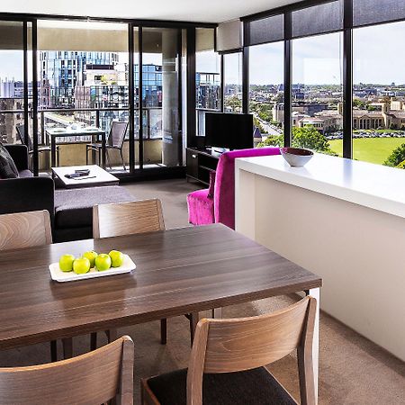 Mercure Melbourne St Kilda Road Eksteriør billede